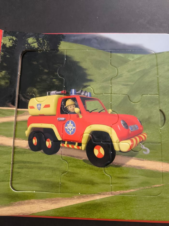 Livre puzzle Sam le pompier - photo numéro 8