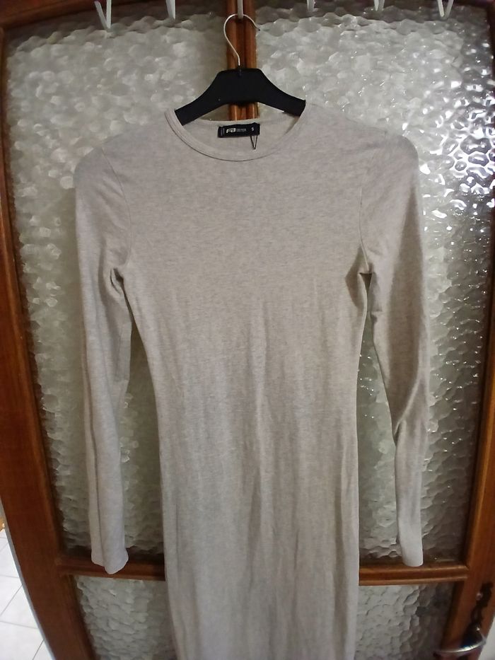 Robe longue gris - photo numéro 2