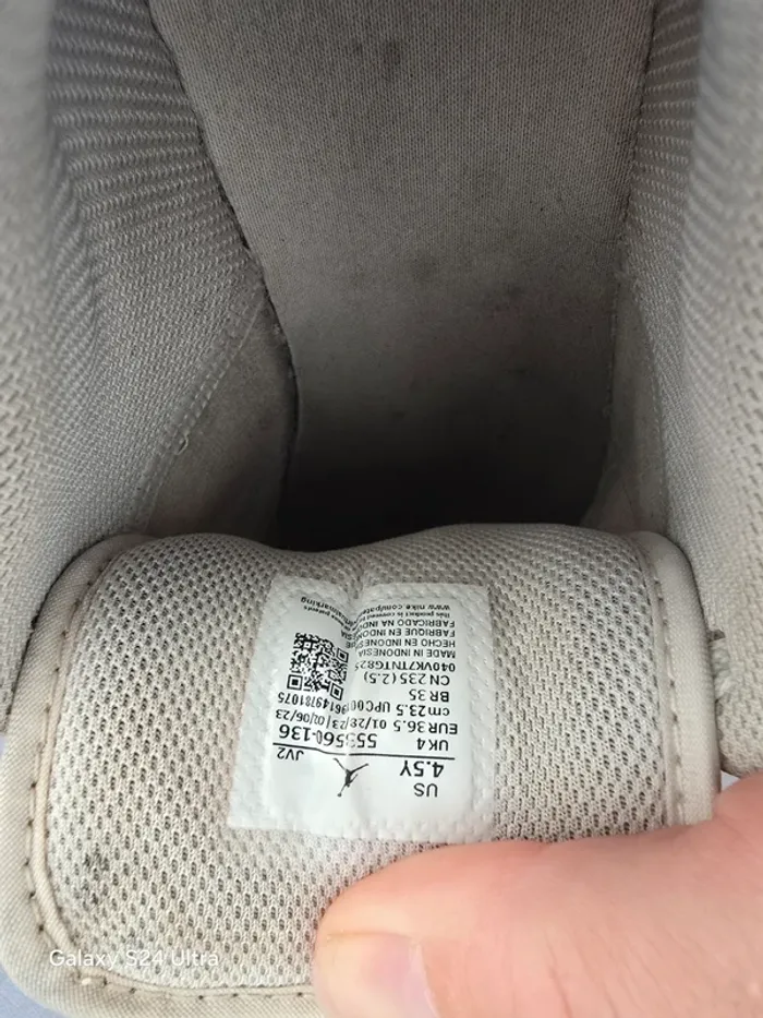 Nike Air Jordan 1 Low Blanche - Taille 36,5 - Très bon état - photo numéro 6