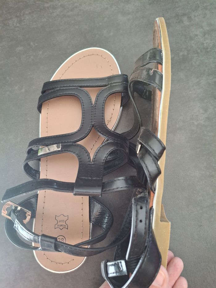 Sandales nu pieds 38 noires neuves - photo numéro 2