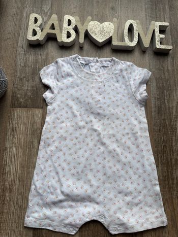 - Barboteuse Absorba           - 6 mois - Très bon état   