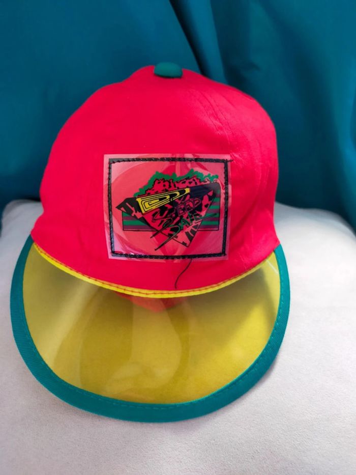 Casquette enfant rétro fluo – style années 80/90