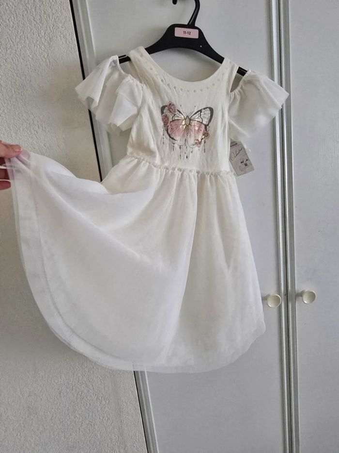 Magnifique robe de soirée fille taille 4 ans avec étiquette