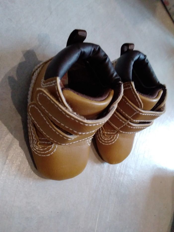 Chaussures bébé - photo numéro 2