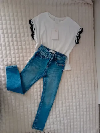 Ensemble fille Tshirt brodé + jean slim 6ans Zara 💙🌼