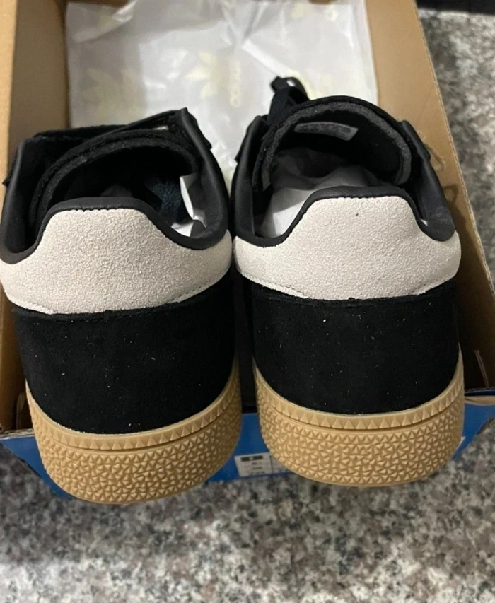 Adidas Handball Spezial taille 40 - photo numéro 3