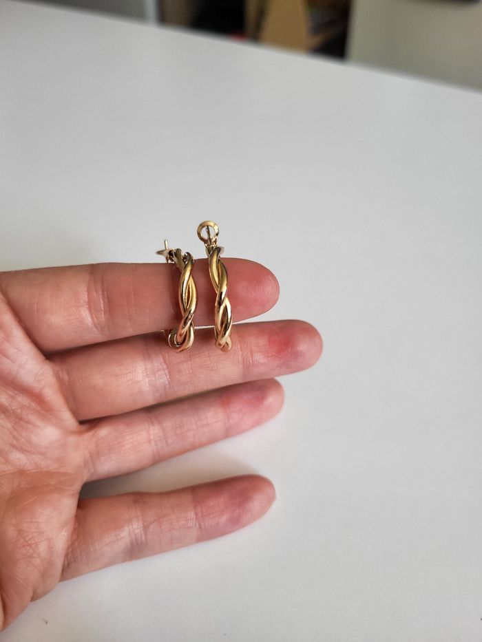 Boucles d'oreilles dorées - photo numéro 2