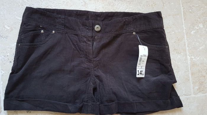 Short marron Kiabi neuf 42 - photo numéro 3