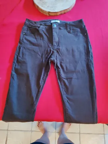 Jean's taille haute marque zed jean's taille 42