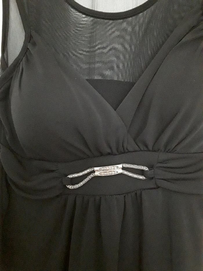 Top noir - photo numéro 2