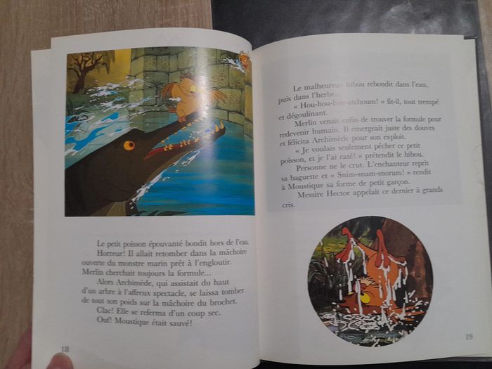 livre vintage Disney - Merlin l'enchanteur - photo numéro 4