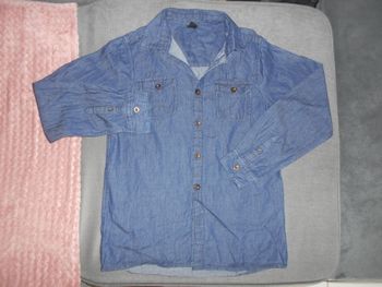 Chemise, taille: 12 ans a 0,50 EURO