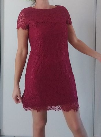 Jolie robe prune/bordeaux