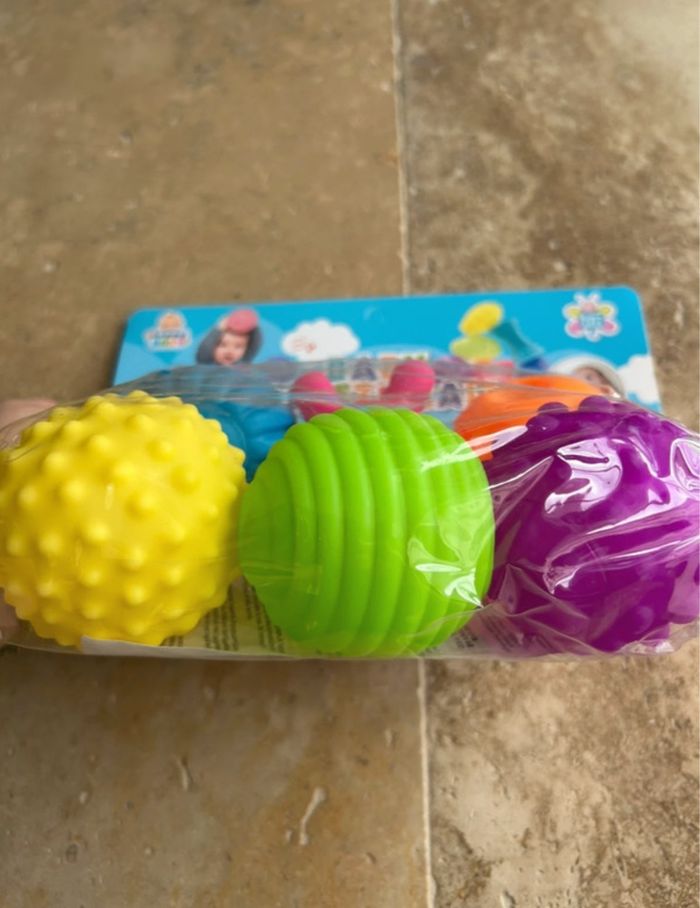 Lot de balles de dentitions sensorielles - photo numéro 6