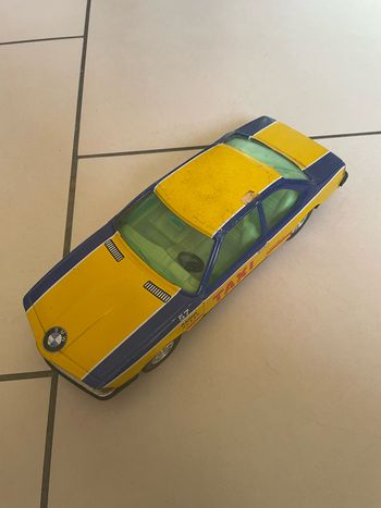 Voiture taxi bmw vintage joustra