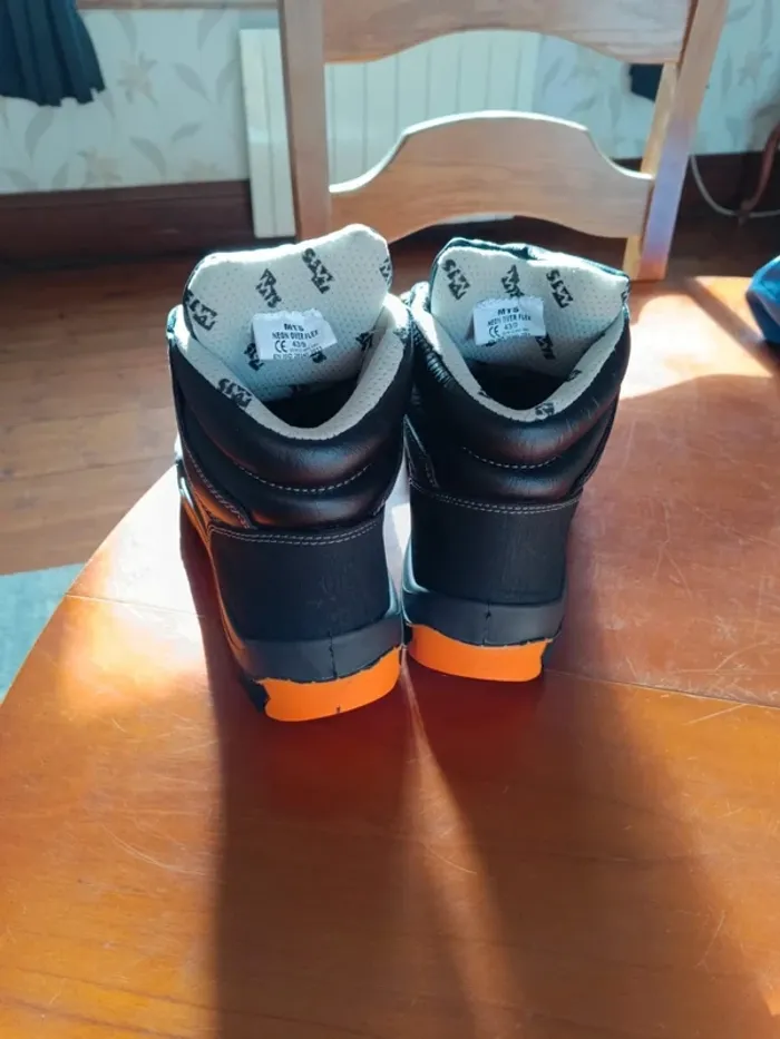 Chaussure de sécurité - photo numéro 3