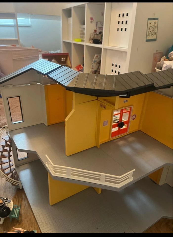 Maison jaune playmobil - photo numéro 2