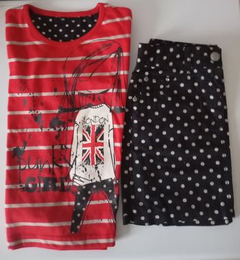 Ensemble 8/10 ans . Jupe et tee shirt manches longues. Coton et polyester .Pois et rayures. Noir et rouge . État neuf