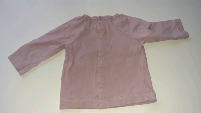 T shirt manche longue 3 mois - photo numéro 2