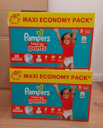 Couches Pampers pants Taille 5