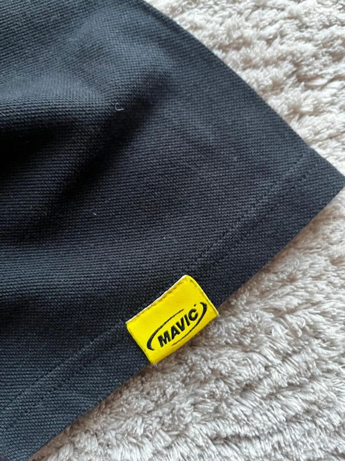 Polo homme de la marque Mavic . Taille L . Couleur noir .Très bon état - photo numéro 3