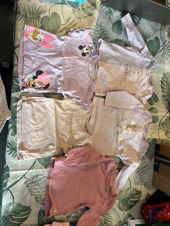 Lot t shirt 9 mois