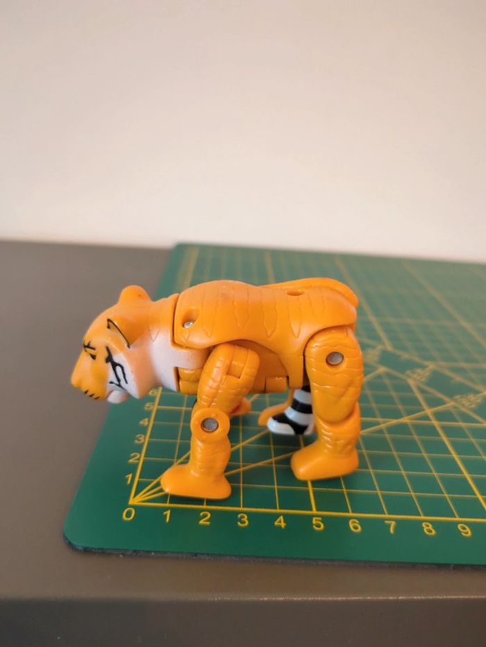 figurine McDonald's hamburglar tigre - photo numéro 3