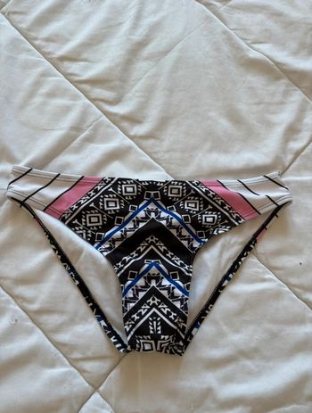 Bas de maillot de bain femme – culotte motifs colorés – neuf jamais porté taille S/36