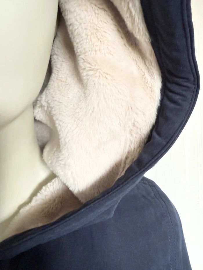 Manteau à capuche doublé ONLY – Taille L – bleu marine – Neuf avec étiquette - photo numéro 3