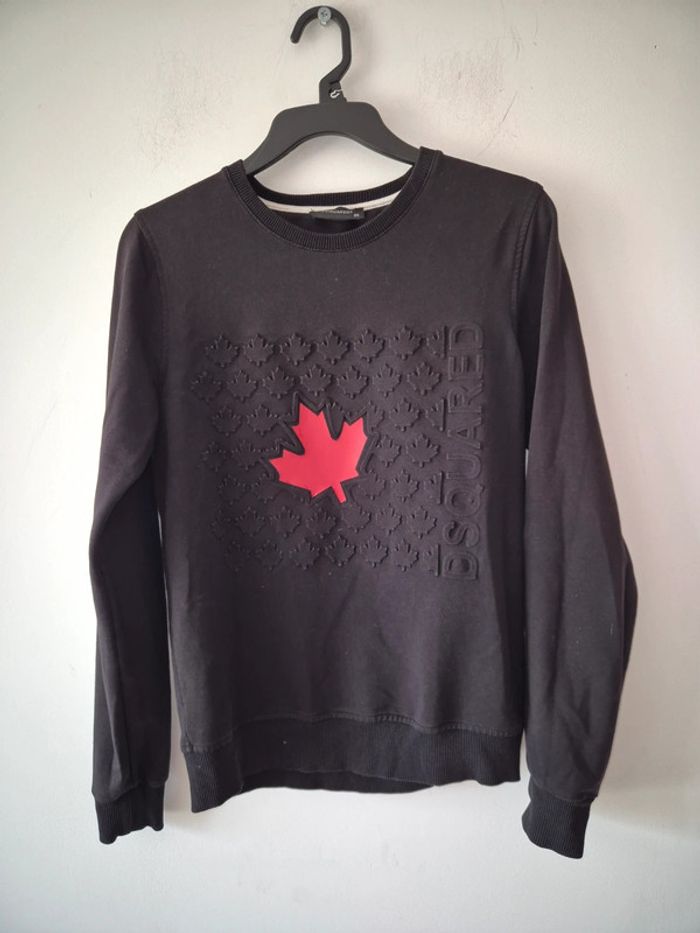 Pull Dsquared2