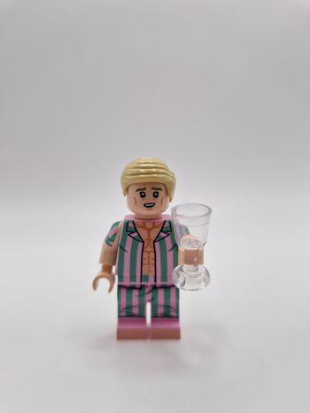 Figurine type lego Ken Barbie
