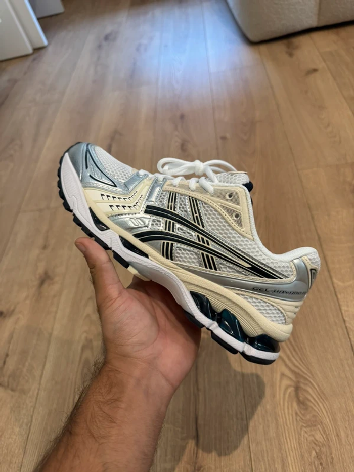Asics Gel-Kayano 14 Blanc Argent Noir 39.5 - photo numéro 5