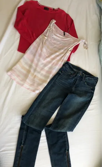 Ensemble jean pull débardeur taille S 36