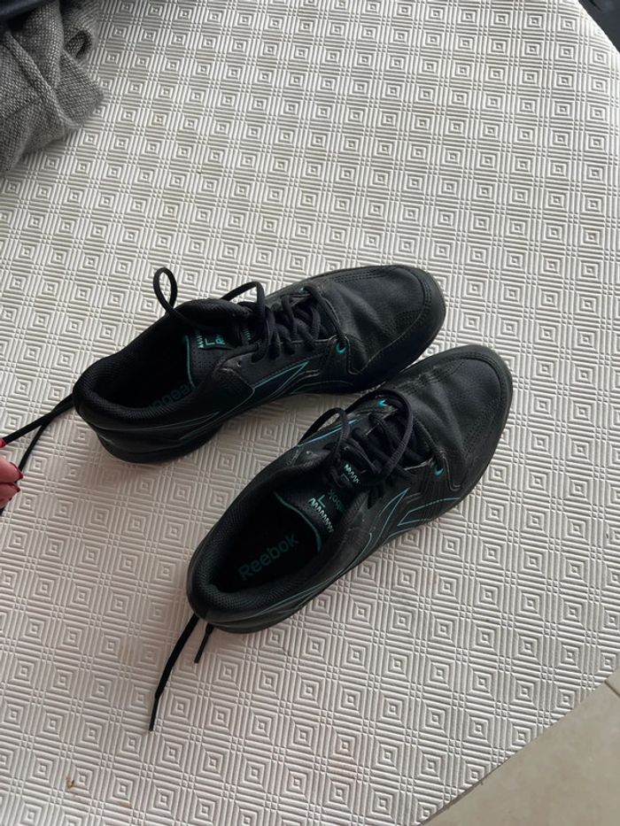 Basket Reebok 38 - photo numéro 2
