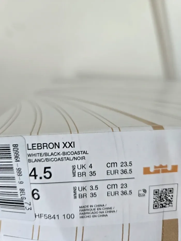 Nike LeBron 21 XXI taille 36,5 neuf noir blanc - photo numéro 9