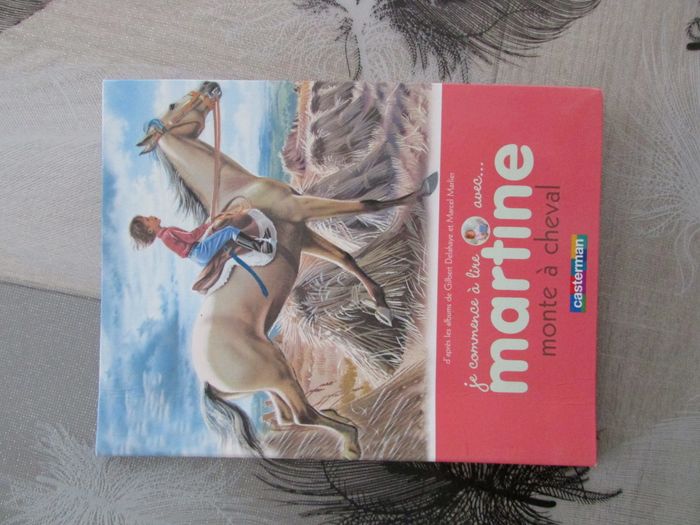 Livre Je commence à lire avec Martine monte à cheval Tome 14