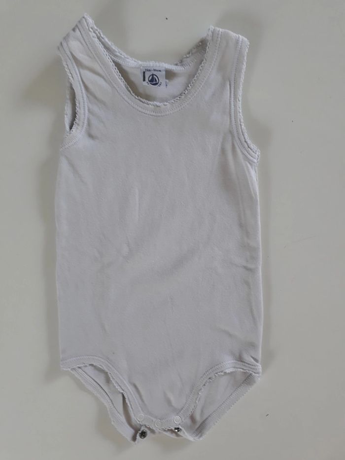 Lot bodies 2 ans - photo numéro 2