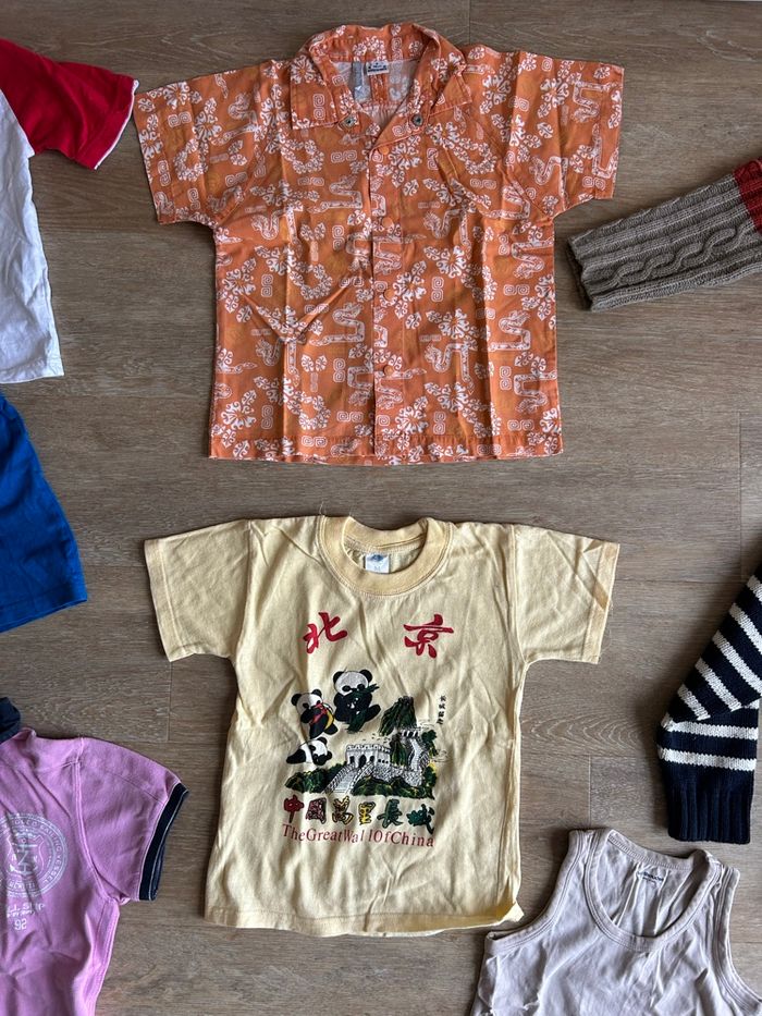 Lot vêtements garçon 5 ans – T-shirts, polo, pulls, shorts, Cars, été/hiver - photo numéro 3