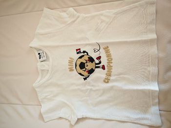 Tee shirt championne