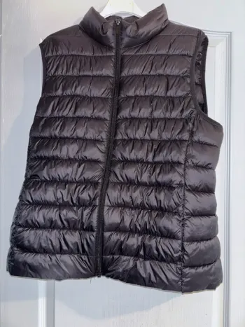 Doudoune sans manche neuve taille L