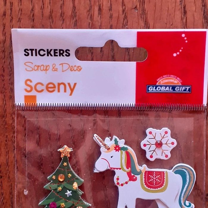 Neuf une planche de Stickers Noel sous blister - photo numéro 2