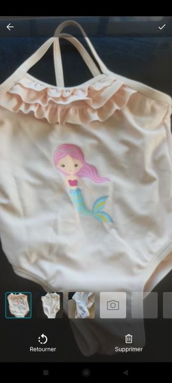 Maillot de bain 6 mois quasi neuf marque fashion private compagnie