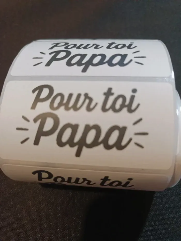 Lot de 25 étiquettes “Pour toi Papa” 60×30 mm Spécial cadeaux et emballages personnalisés