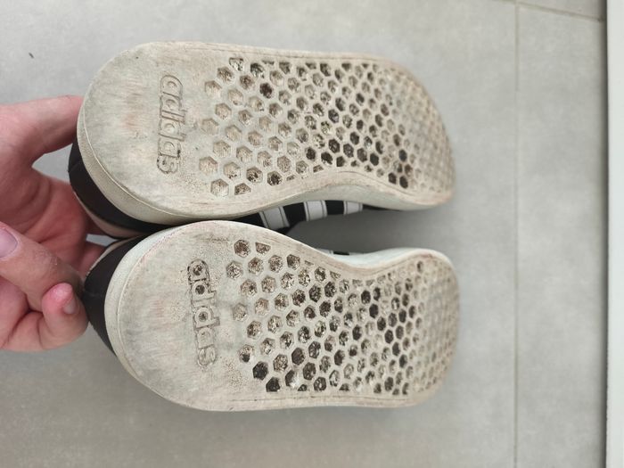 Chaussures adidas taille 39 - photo numéro 6