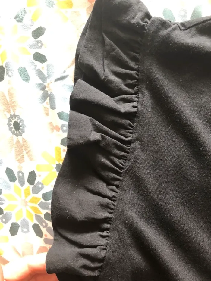 Tee shirt noir Zara - photo numéro 3