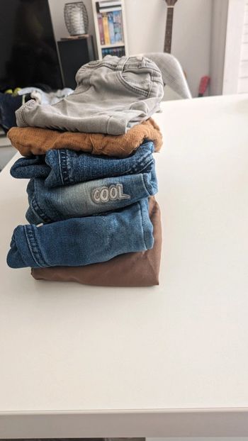 Lot pantalon 18 mois