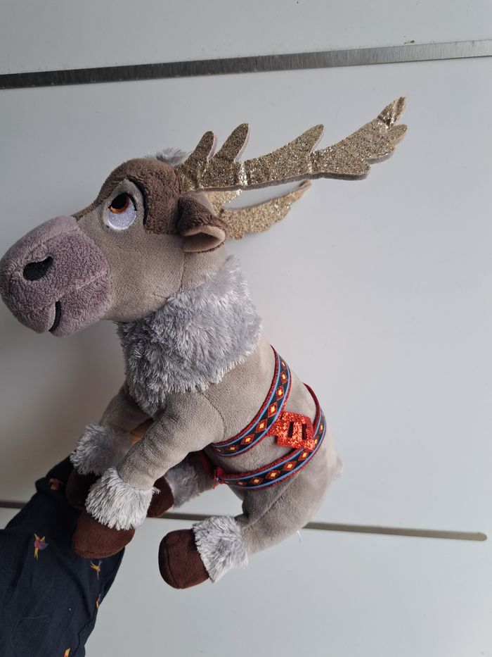 Peluche reine des neiges