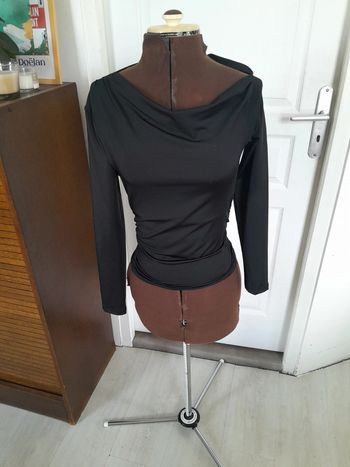 Tee shirt froncé moulant