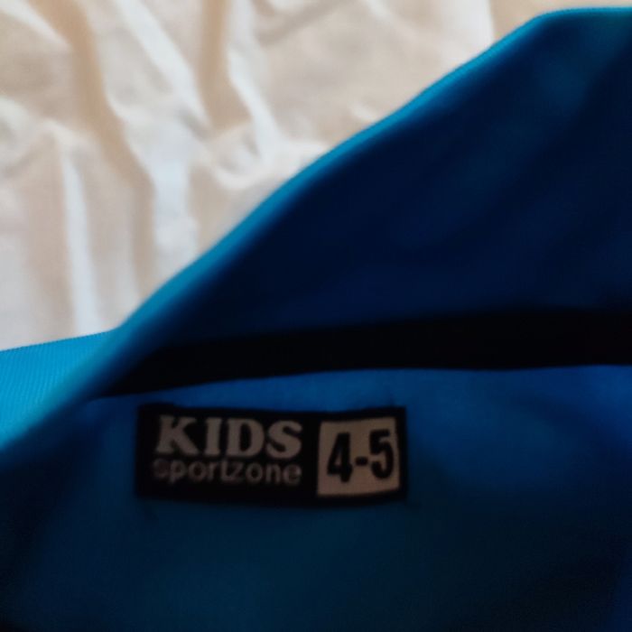 Veste de sport 4-5 ans neuve SportZone - photo numéro 2