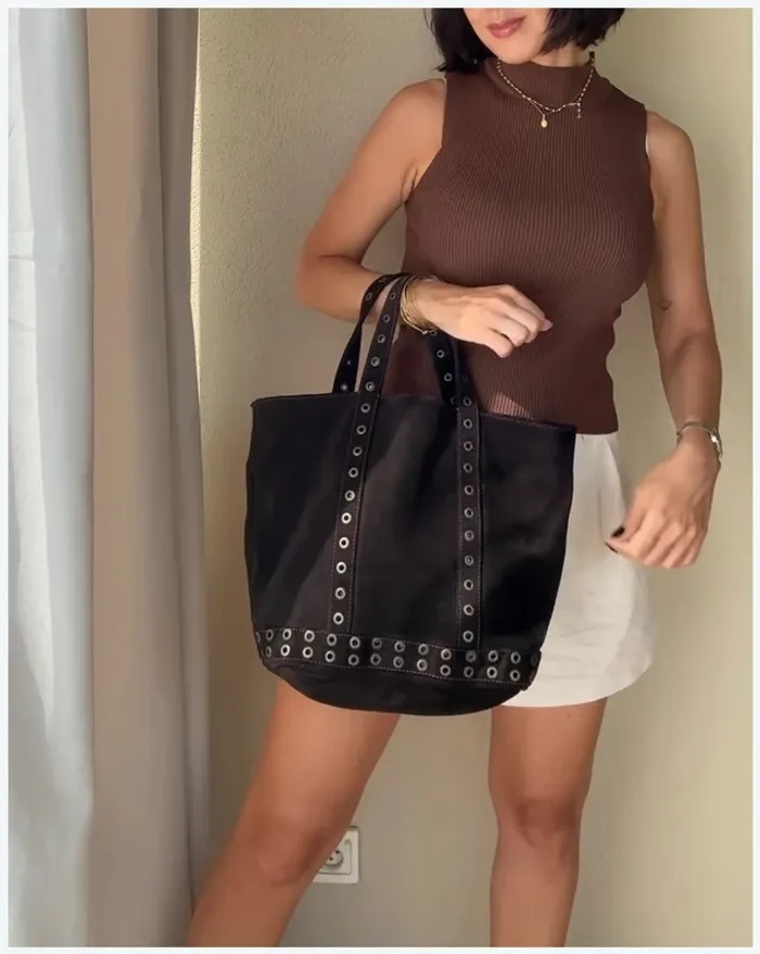 Sac Vanessa Bruno cuir retourné très bon état - photo numéro 4